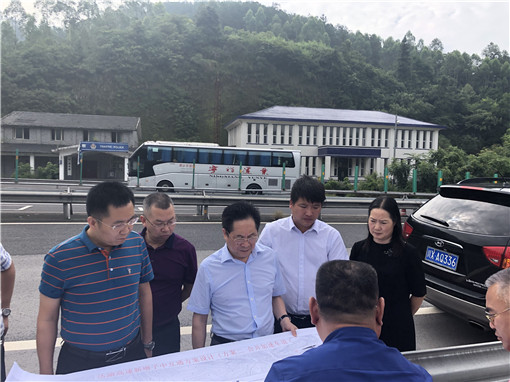广安市政协主席肖雷调研达渝高速邻水子中互通项目